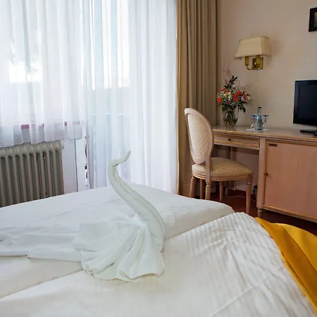 Hotel Diana 3*