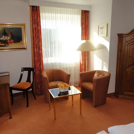 Diana Hotel 3*
