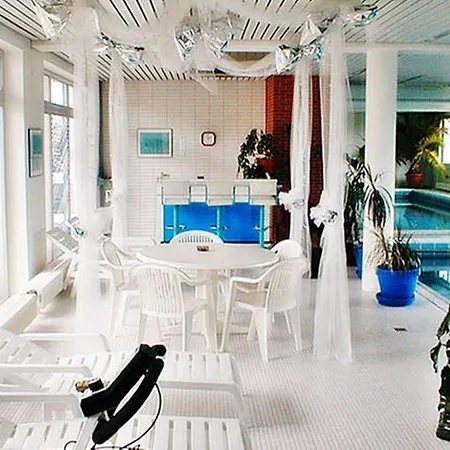 Diana Hotel